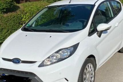 Ford Fiesta 150.000 km 3.800 &euro; München 81827
