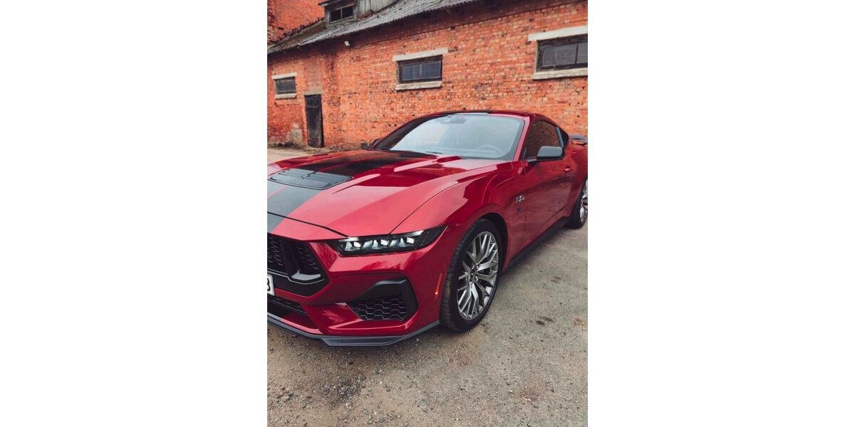 Ford Mustang 16.800 km 49.800 &euro; hanau 63456