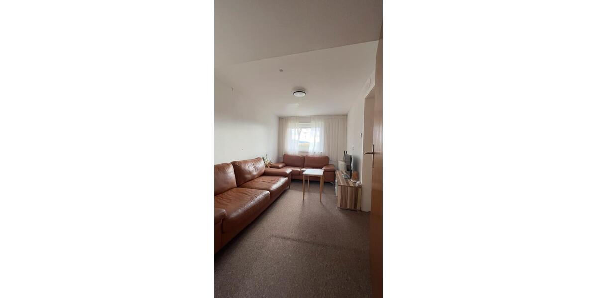 Einfamilienhaus Bisingen - 8 Zimmer, 180 m&sup2;, 1.500&euro; | Angebot:24841459