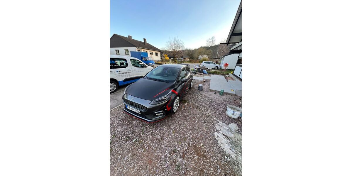 Ford Fiesta 72.000 km 16.800 &euro; irsch 54451