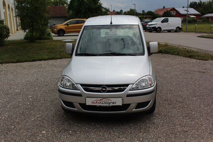 Opel Combo 60.996 km 12.900 &euro; Regensburg 93055