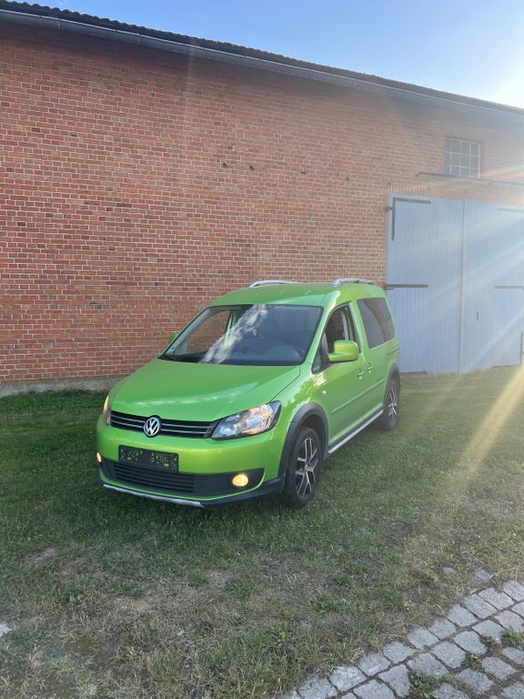 VW Caddy 240.900 km 12.500 € Reppenstedt 21391