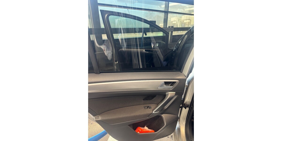 VW Golf Sportsvan 58.217 km 12.000 &euro; Augsburg 86150