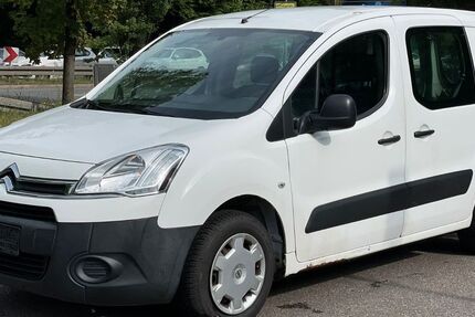 Citroen Berlingo 187.400 km 2.490 &euro; München 80995