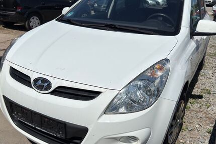 Hyundai i20 178.000 km 999 &euro; Obertraubling 93083