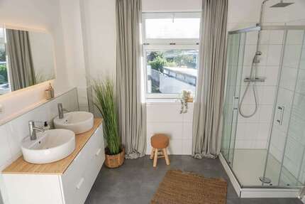 Wohnung zum Mieten in Neumünster 290 € 12 m² 1 zimmer