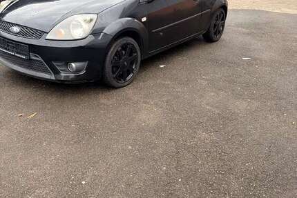 Ford Fiesta 220.000 km 1.000 &euro; Neu ulm 89231