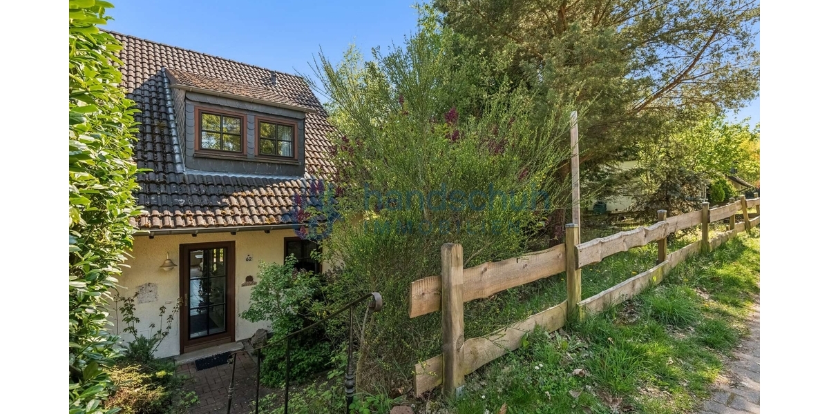 Reihenendhaus mit unverbaubarem Ausblick. Kein Erbbaurecht und großem Grundstück - Reihenendhaus Stromberg | Angebot:27318199