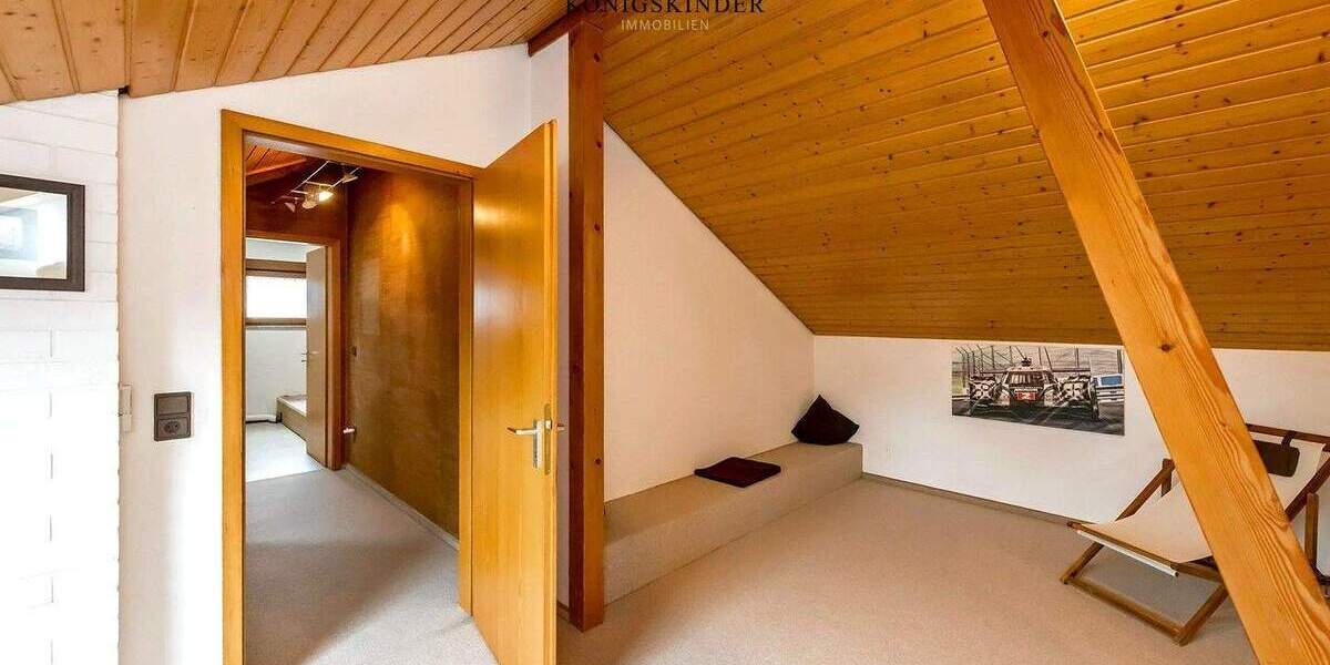 Einfamilienhaus Freiberg am Neckar Heutingsheim - 6 Zimmer, 156 m&sup2;, 990.000&euro; | Angebot:24857869