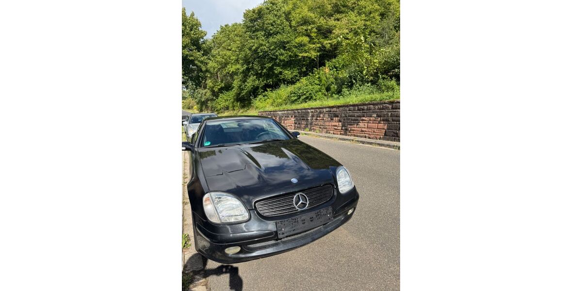 Mercedes-Benz SLK 230 260.000 km 3.199 &euro; Wertheim 97877