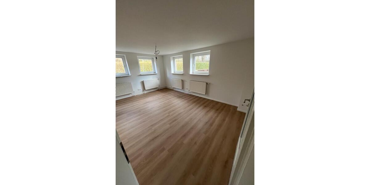 Etagenwohnung Westerrönfeld - 2 Zimmer, 62 m&sup2;, 890&euro; | Angebot:26315961
