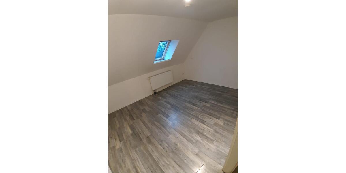 Dachgeschoßwohnung Oldenburg in Holstein - 3 Zimmer, 70 m&sup2;, 560&euro; | Angebot:26312191