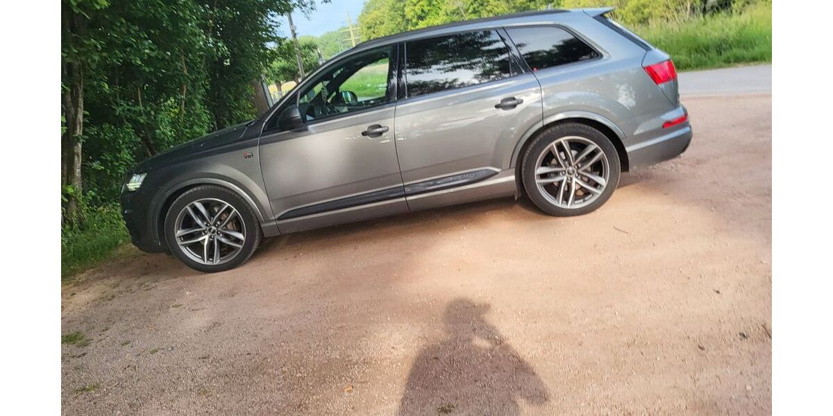 Audi Q7 134.000 km 33.499 &euro; donaueschingen 78166