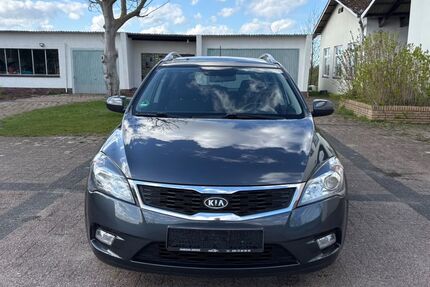 Kia ceed / Ceed 170.416 km 3.700 &euro; Stade 21680