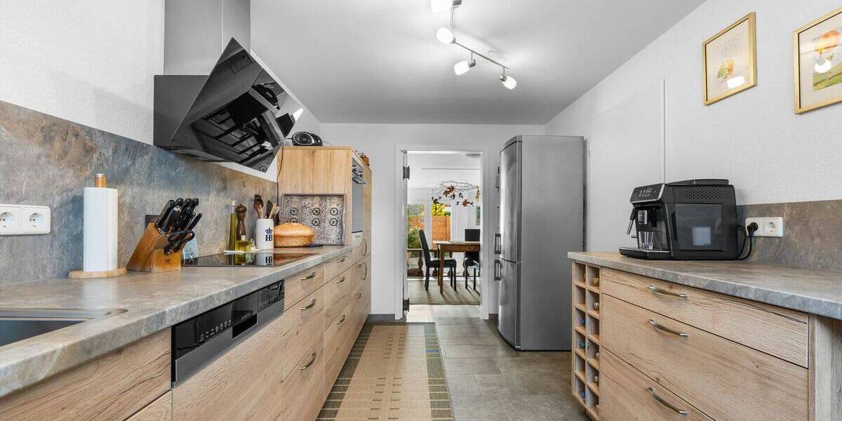 Reihenmittelhaus Lörrach / Brombach Brombach - 5 Zimmer, 148 m&sup2;, 649.000&euro; | Angebot:25697043
