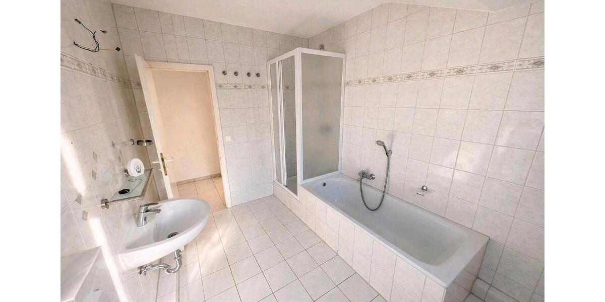 Dachgeschoßwohnung Glienicke/Nordbahn Nordbahn - 2 Zimmer, 90 m&sup2;, 1.300&euro; | Angebot:26073741