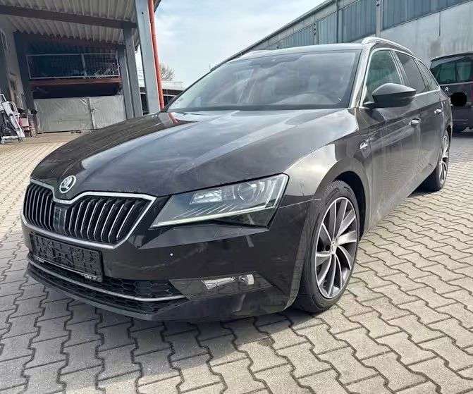 Skoda Superb 174.050 km 16.991 &euro; Neunkirchen 57290