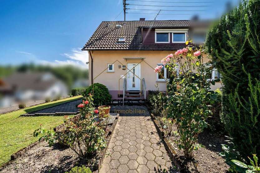Haus zum Kaufen in Mosbach 225.000 € 90 m²