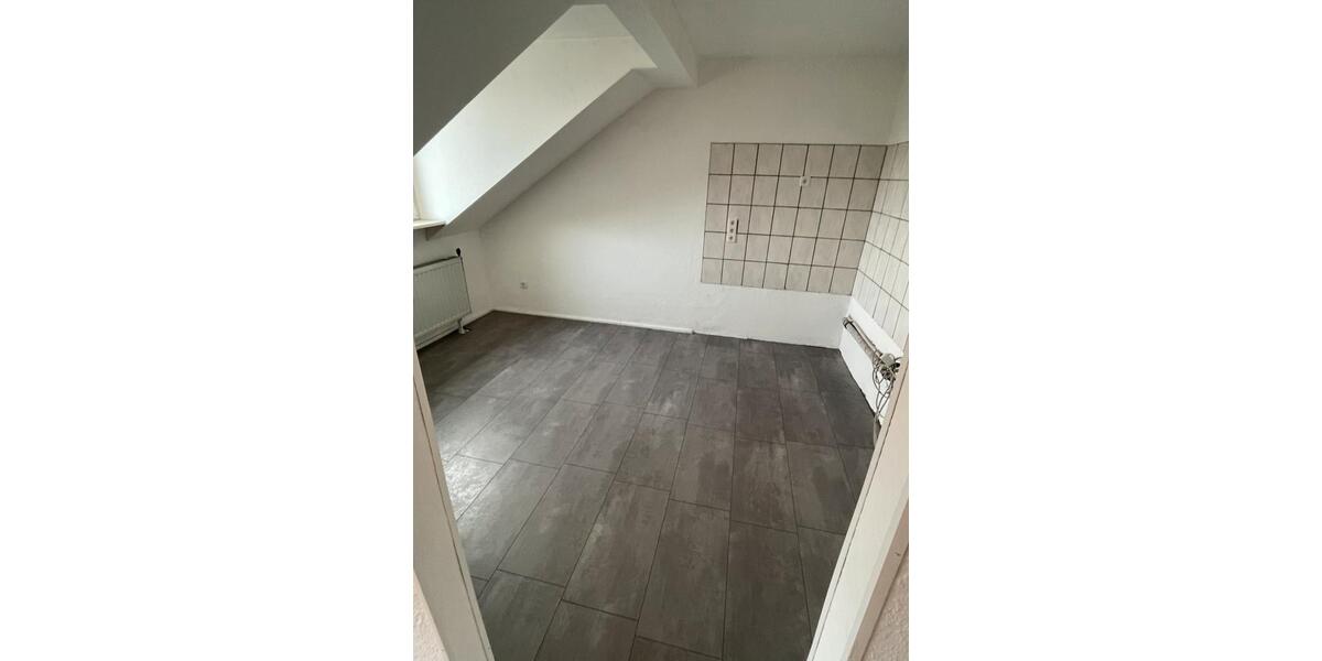 Dachgeschoßwohnung Herzogenrath - 2 Zimmer, 50 m&sup2;, 340&euro; | Angebot:25589827