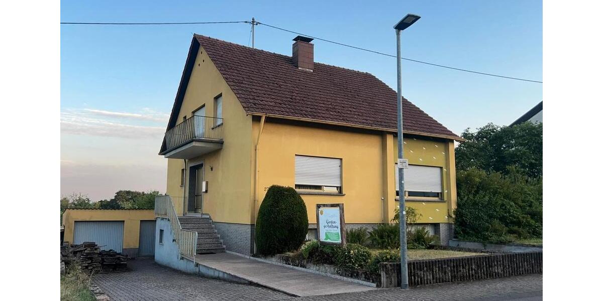 Einfamilienhaus Dillingen (Saar) - 6.5 Zimmer, 141 m&sup2;, 269.000&euro; | Angebot:27102519