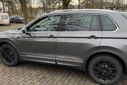 VW Tiguan 178.500 km 19.000 &euro; Baunatal 34225