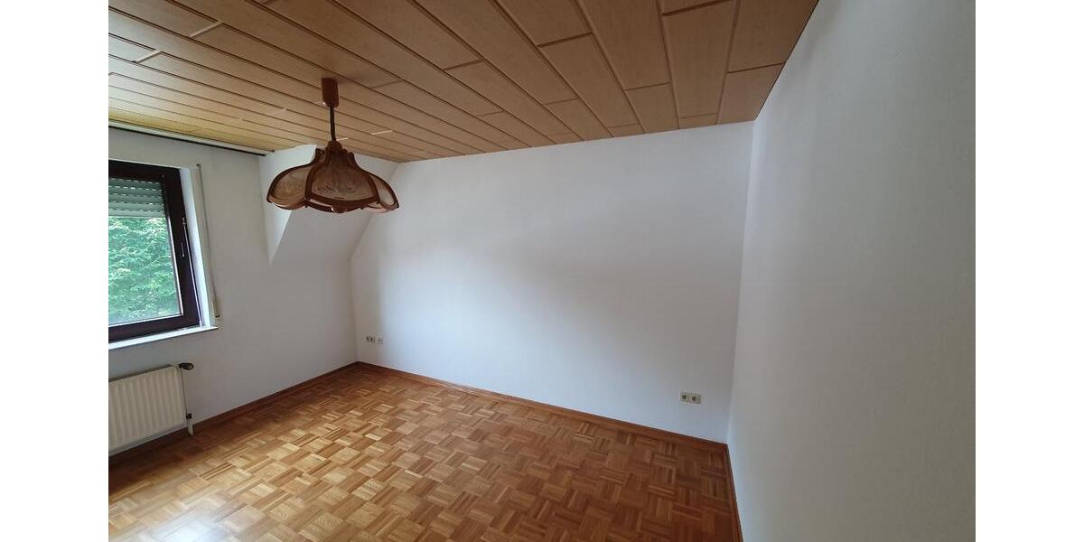 Etagenwohnung Seelze - 3.5 Zimmer, 91 m&sup2;, 250.000&euro; | Angebot:25887423