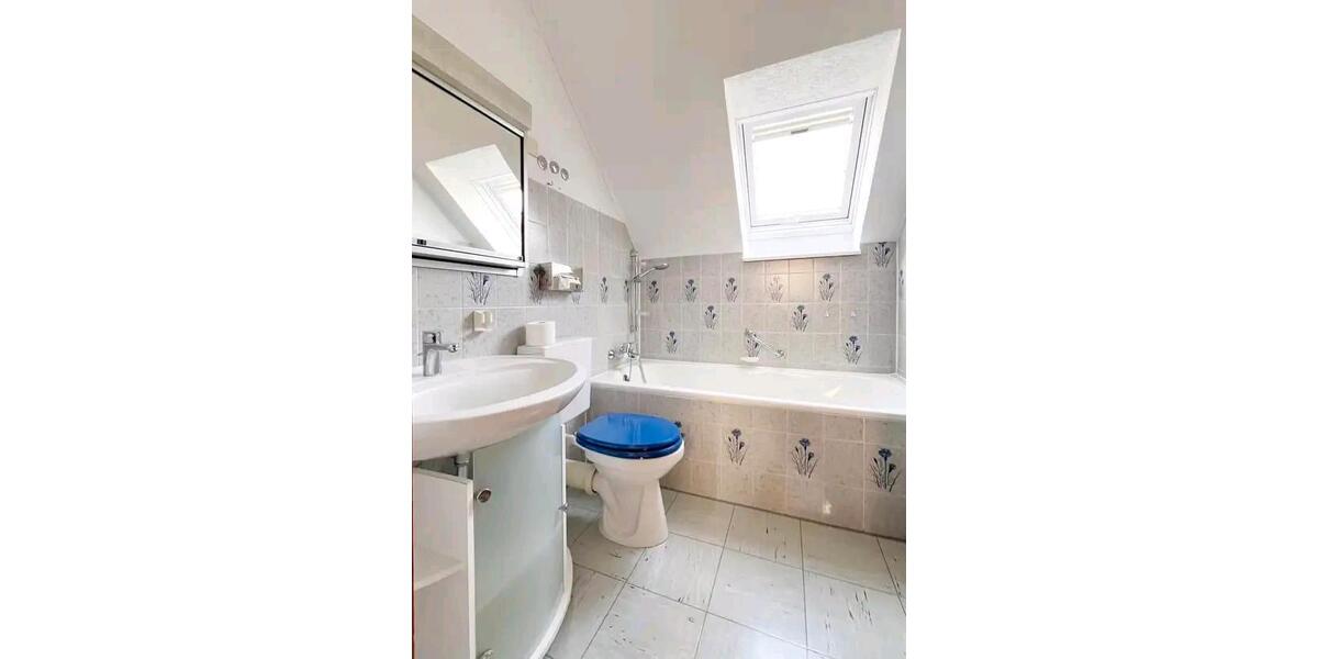 Etagenwohnung Germering - 5 Zimmer, 15 m&sup2;, 750&euro; | Angebot:25951766