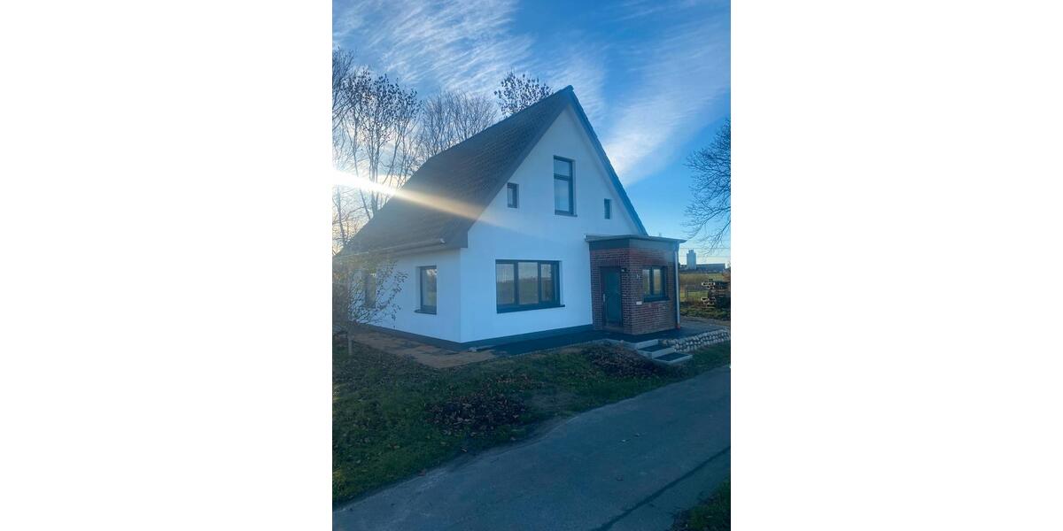 Kernsaniertes Einfamilienhaus zur Vermietung 4 zimmer