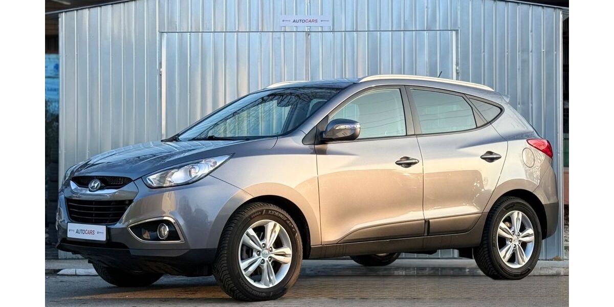 Hyundai ix35 83.600 km 9.890 &euro; München 81243