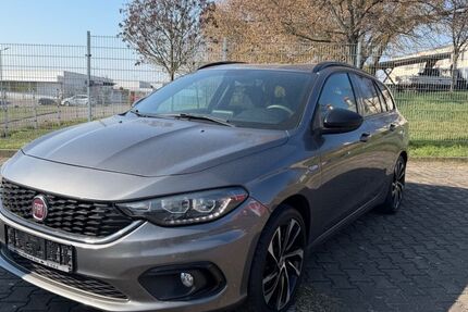 Fiat Tipo 45.630 km 12.980 &euro; Riesa 01587