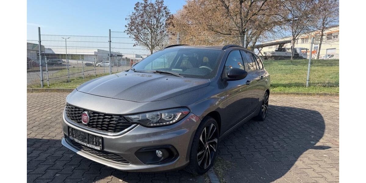 Fiat Tipo 45.630 km 12.980 &euro; Riesa 01587
