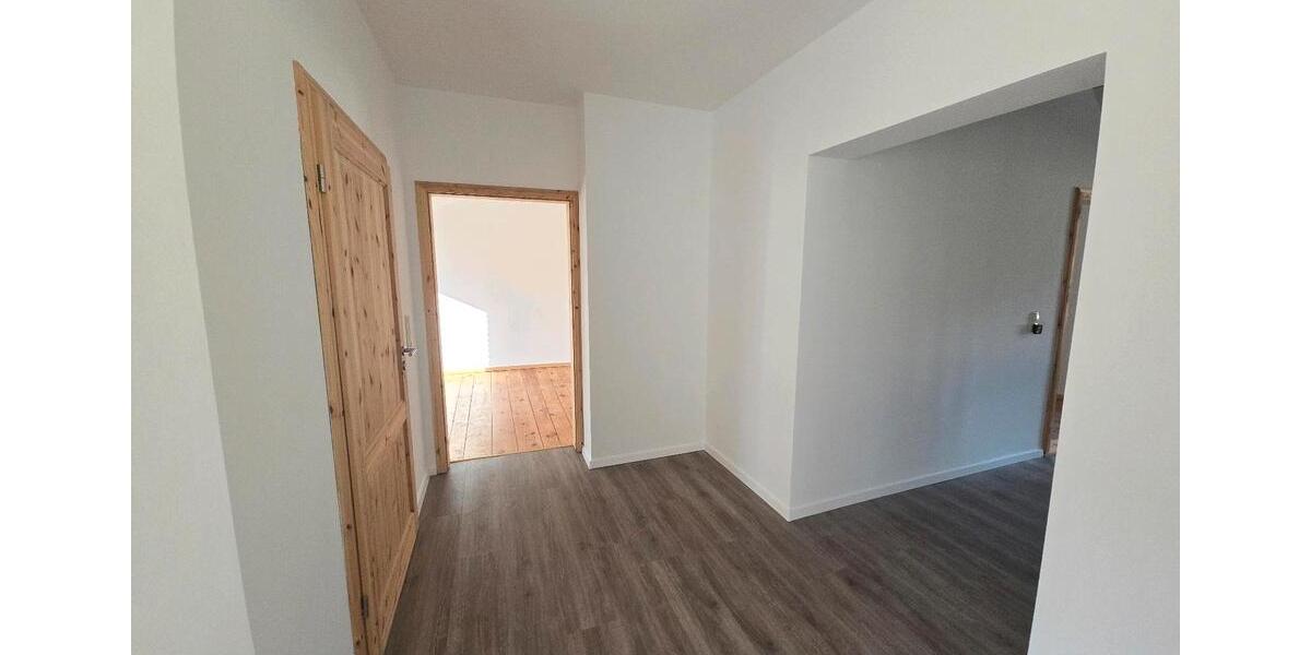 Einfamilienhaus Heidesee - 5 Zimmer, 140 m&sup2;, 2.000&euro; | Angebot:27625617
