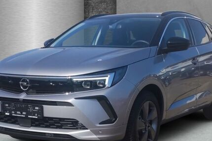 Opel Grandland (X) 5.367 km 28.490 € Parchim 19370