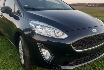 Ford Fiesta 75.000 km 8.900 &euro; Ravensburg 88212