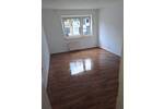 Mieter gesucht für Wohnung mit eigenem Garten! 3,5 Zimmer-Wohnung im EG mit Terrasse und eigener Gartenfläche, gut geschnitten, in Bochumer City-Lage