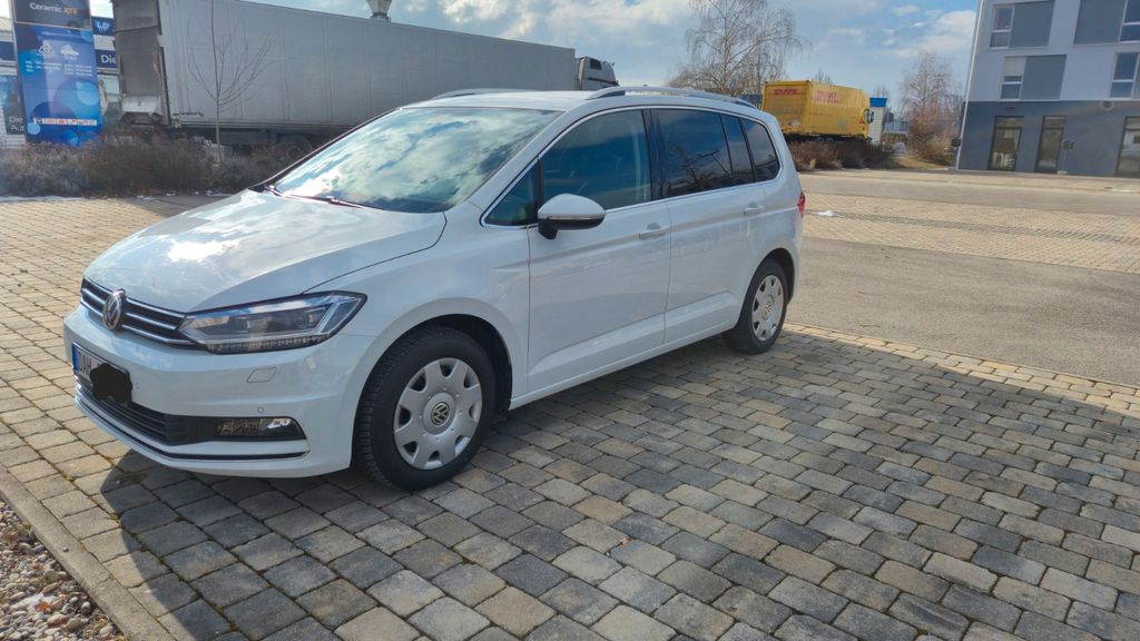 VW Touran 148.300 km 21.790 &euro; Dachau 85221