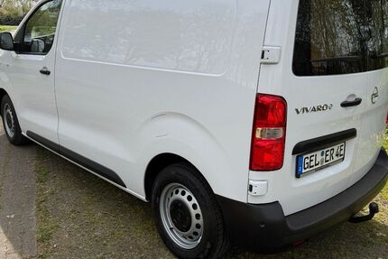 Opel Vivaro 31.900 km 16.990 &euro; Goch 47574