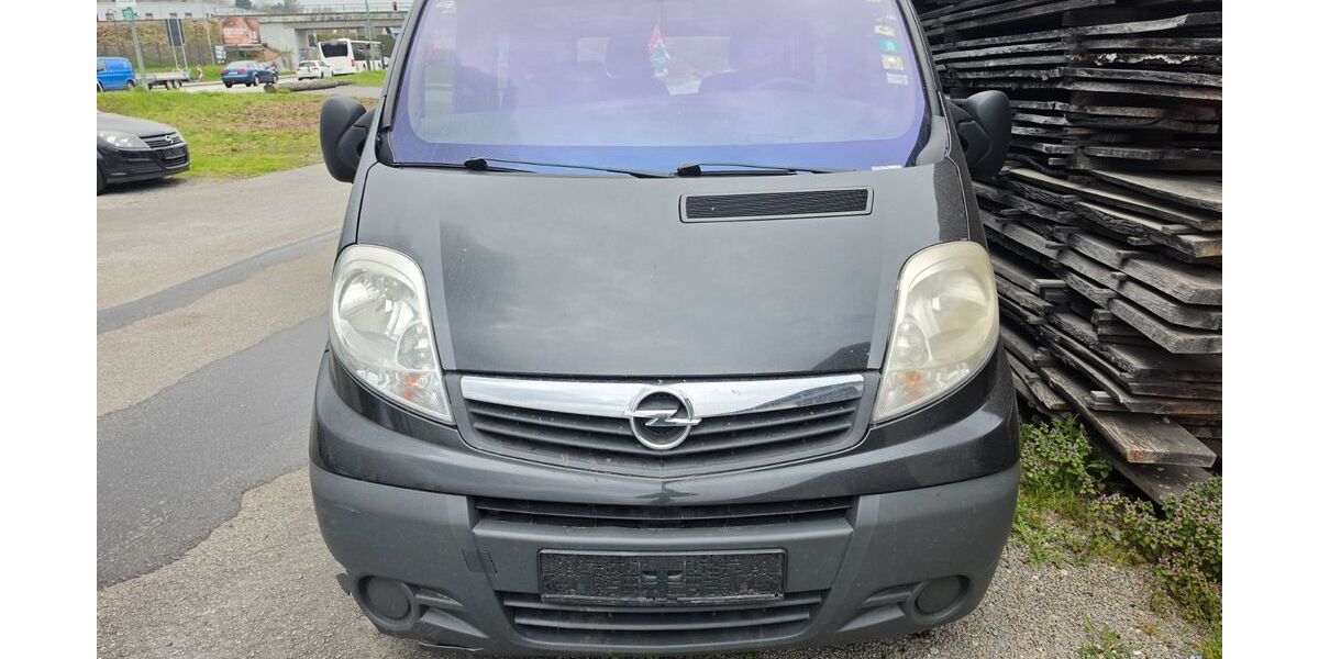 Opel Vivaro 372.216 km 3.000 &euro; Passau 94036