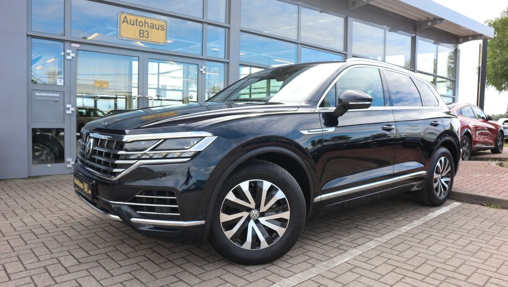 VW Touareg 117.219 km 35.890 &euro; Bergen 29303