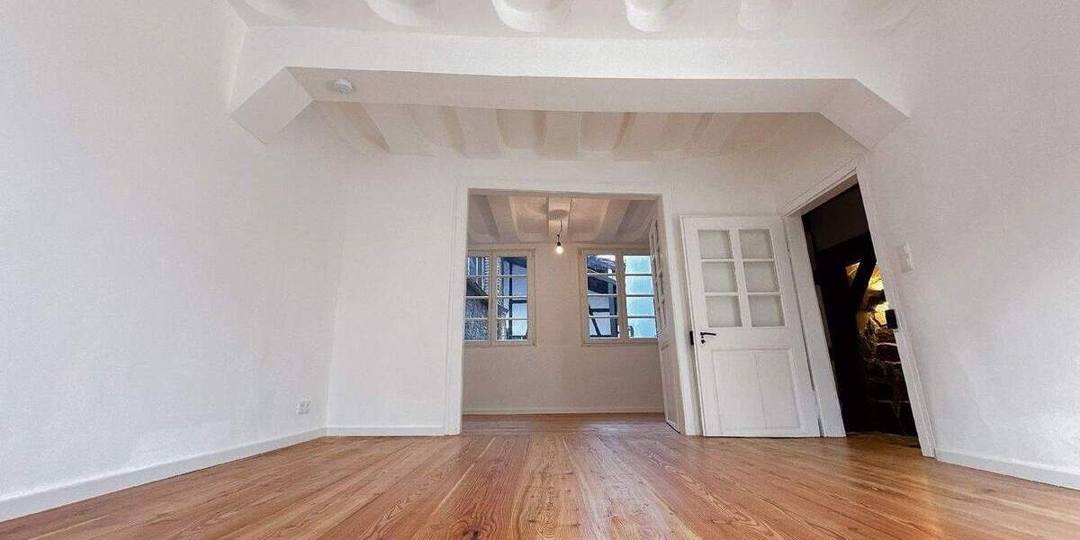 Einfamilienhaus Euskirchen Flamersheim - 7 Zimmer, 190 m&sup2;, 2.280&euro; | Angebot:25567141