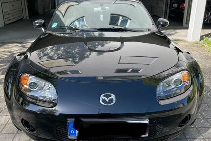 Mazda MX-5 151.000 km 7.400 &euro; Bietigheim-Bissingen 74321