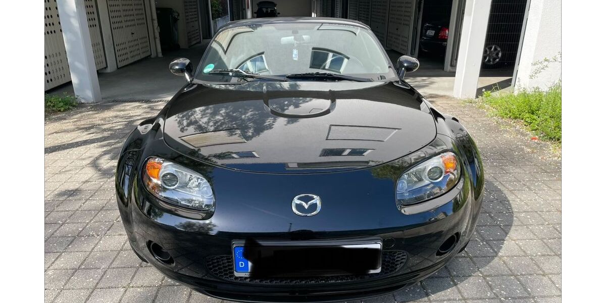Mazda MX-5 151.000 km 7.400 &euro; Bietigheim-Bissingen 74321