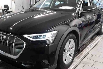 Audi e-tron 38.000 km 25.450 &euro; Bad Langensalza 99947