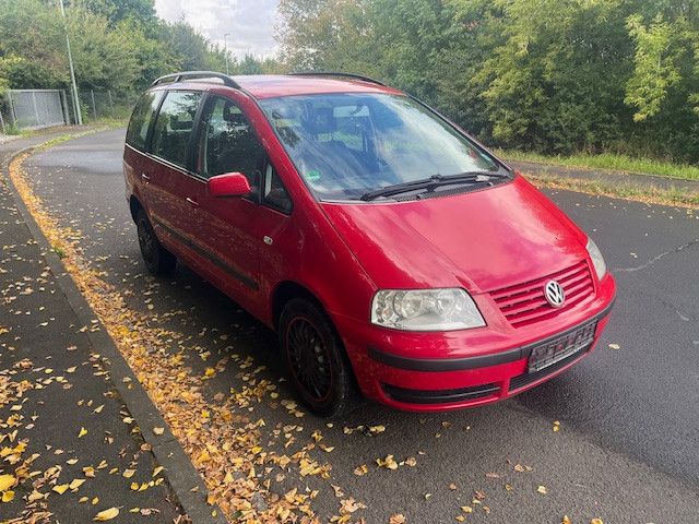 VW Sharan 195.789 km 850 € Kitzingen 97318