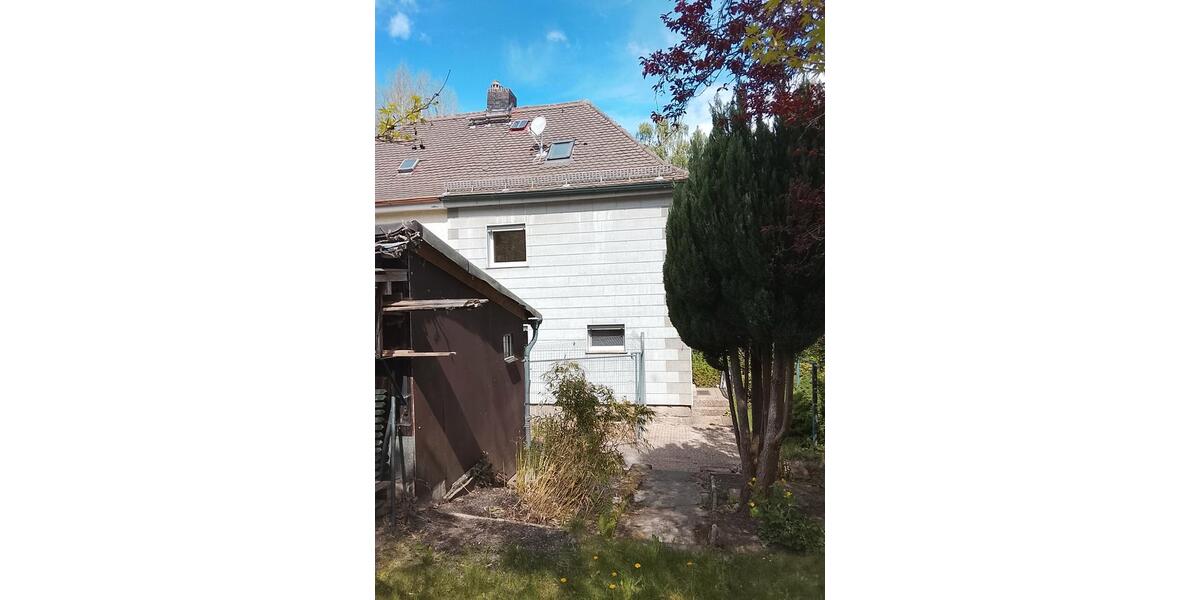Doppelhaushälfte Arzberg - 1 Zimmer, 90 m&sup2;, 70.000&euro; | Angebot:26535126