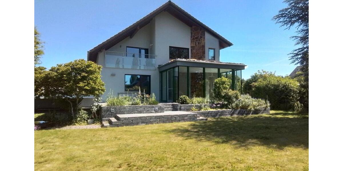 Einfamilienhaus Naunhof - 8 Zimmer, 282 m&sup2;, 620.000&euro; | Angebot:26786742