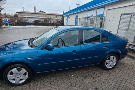 Ford Mondeo 142.000 km 1.699 &euro; Rosenheim 83022