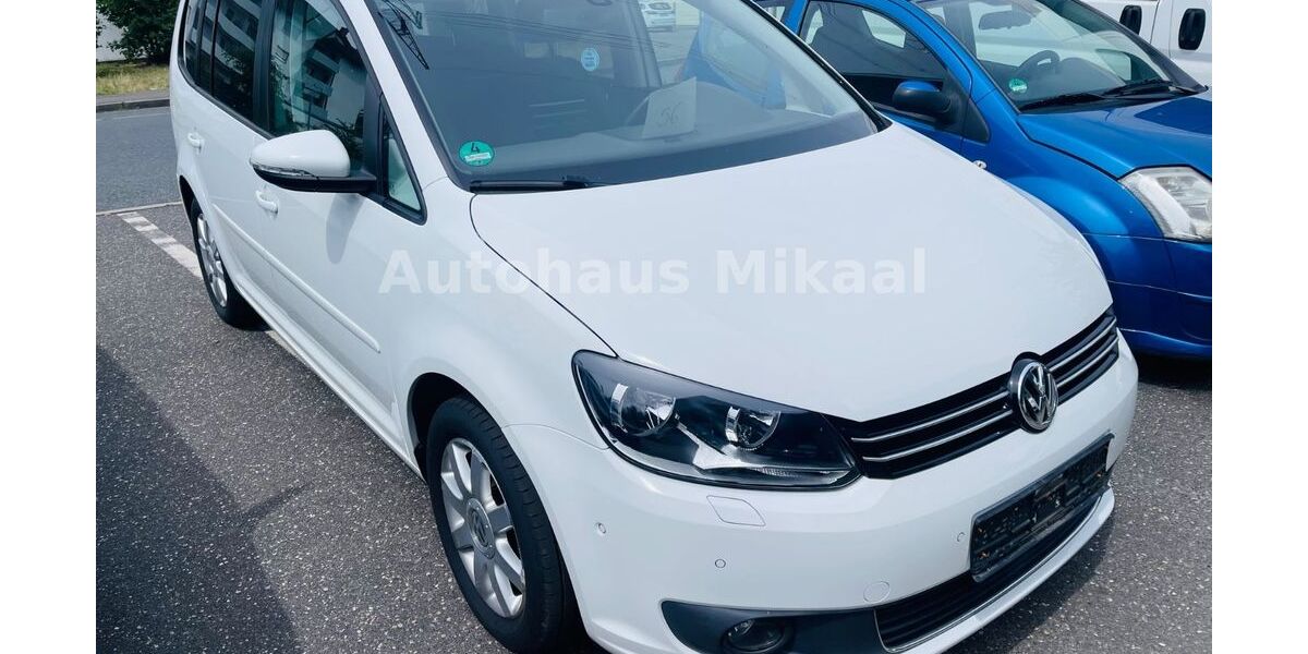 VW Touran 111.000 km 7.999 &euro; Ketsch 68775