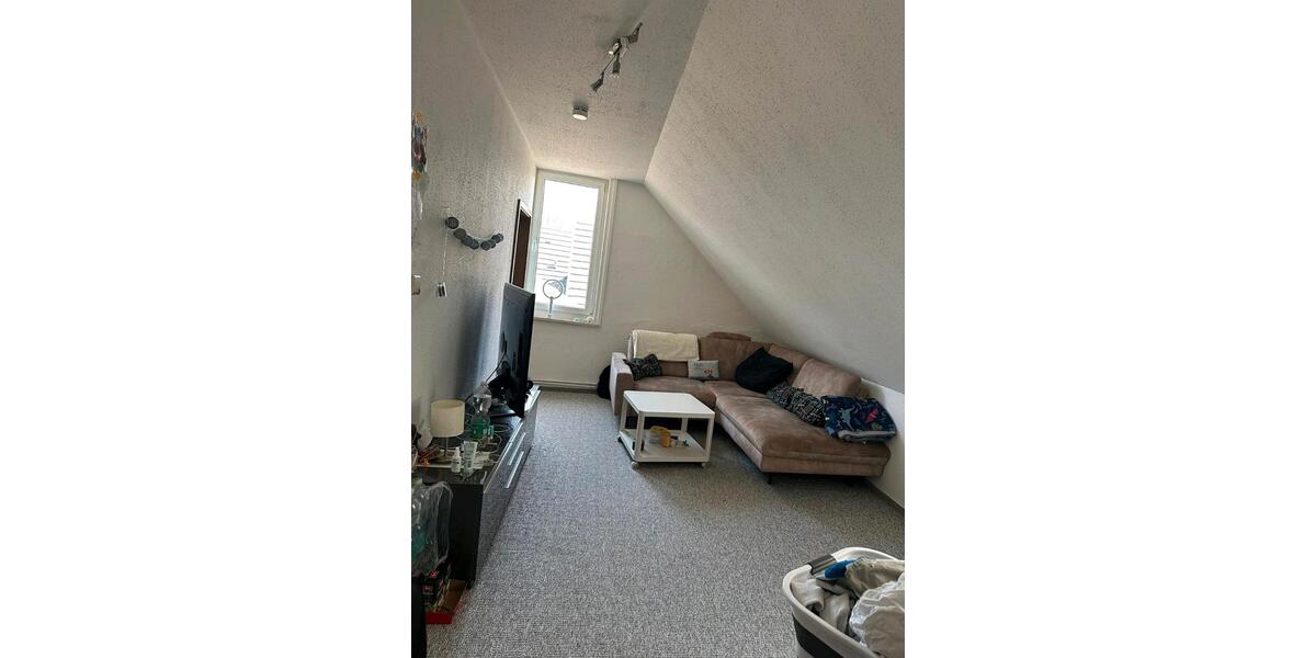 Dachgeschoßwohnung Lehrte - 2 Zimmer, 58 m&sup2;, 450&euro; | Angebot:26349340