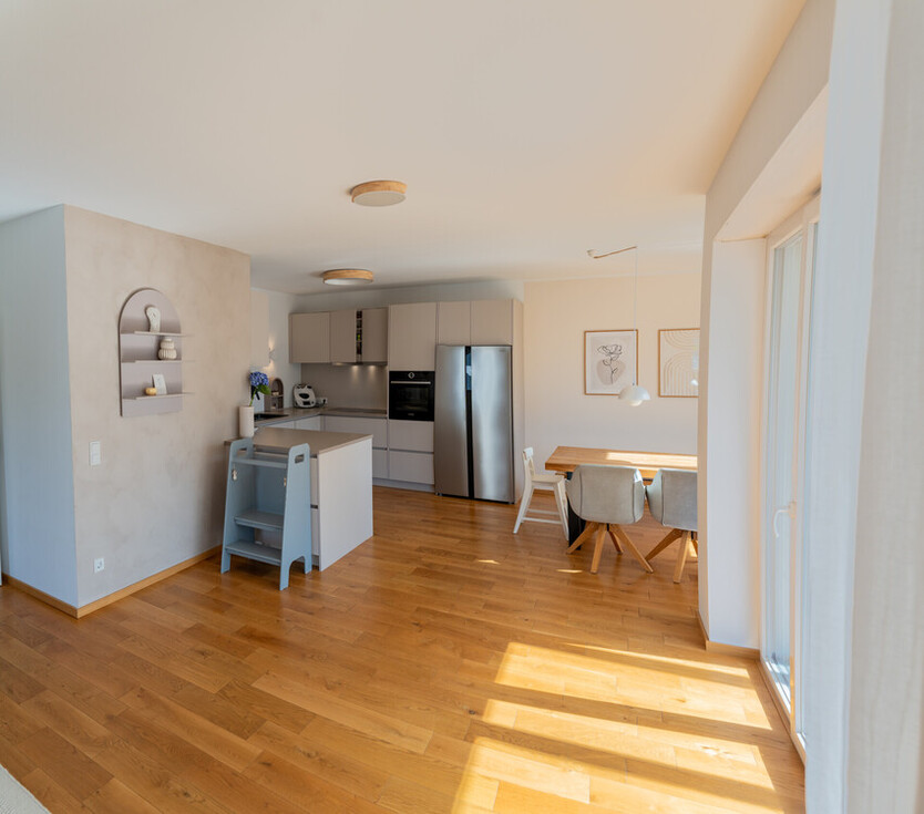 Moderne Erdgeschoßwohnung mit Sauna & Garten